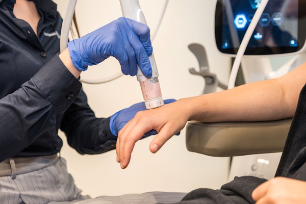 Praxis für Plastische und Ästhetische Chirurgie Reutlingen, Prof. Dr. med. Manuel Held